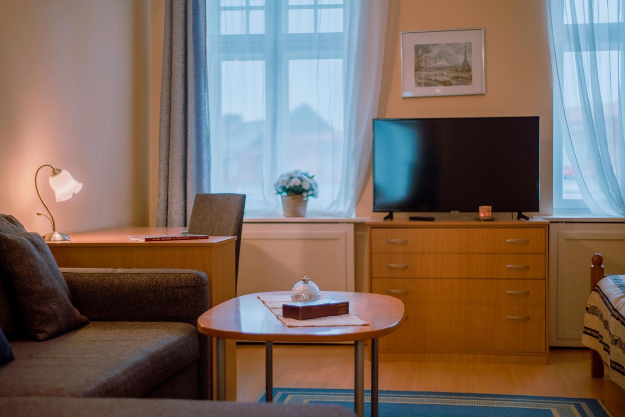 Romeo Family Apartments Tallinn Ngoại thất bức ảnh