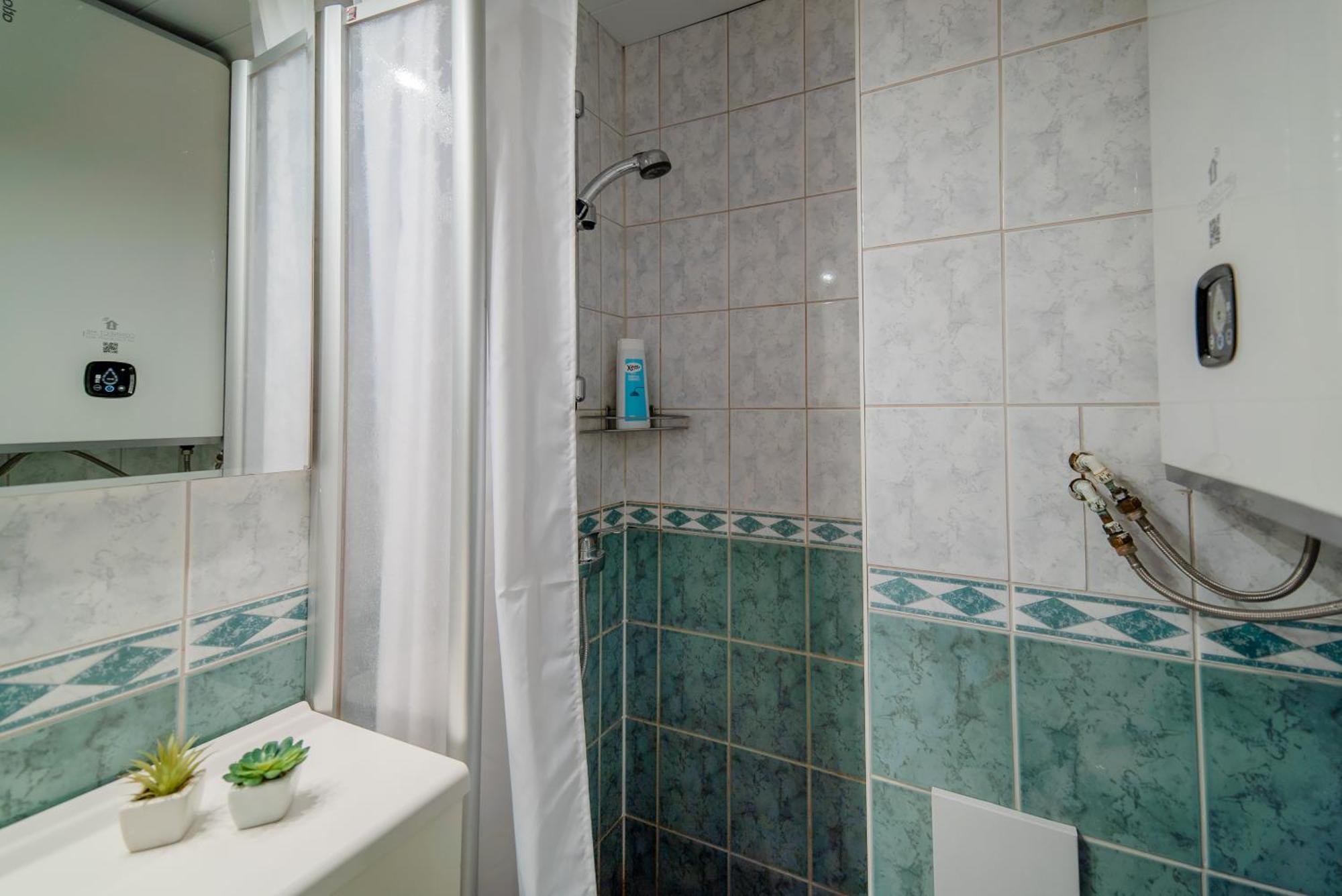 Romeo Family Apartments Tallinn Ngoại thất bức ảnh